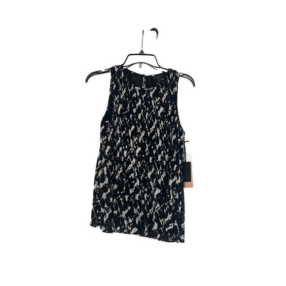 Halogen(R) Sleeveless Pleated Georgette Top in Black- Ivory Brushstrokes , XS - Picture 11 of 15